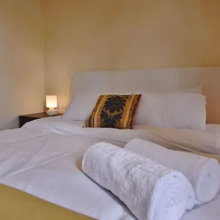 Apartamento Lucky Star 201 By Vallettastay *