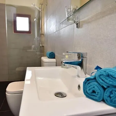 Apartamento Lucky Star 201 By Vallettastay *